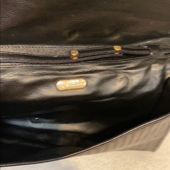 Vintage Fendi Black leather envelope bag - Picture 7 of 8